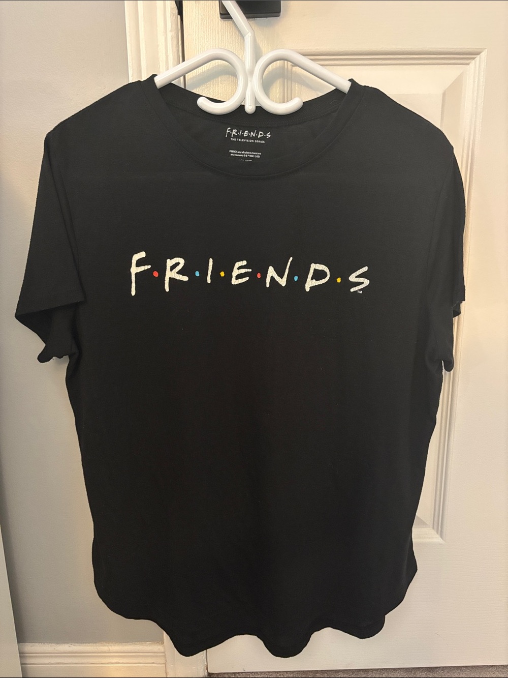 FRIENDS Tee